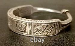 Ancien Gros Bracelet Ethnique En Argent Massif