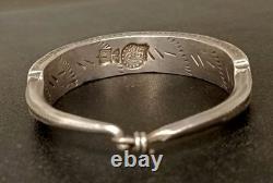 Ancien Gros Bracelet Ethnique En Argent Massif