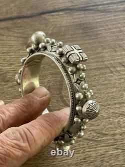 Ancien bracelet Mizam en argent massif Berbère Marocain 119 gr ethnique
