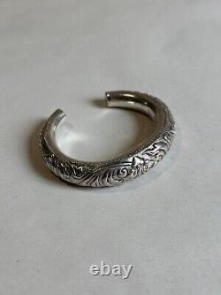 Ancien bracelet jonc grelots intérieur en argent massif poinçon 925