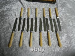 Ancien coffret de 12 couteaux lame en argent massif Minerve
