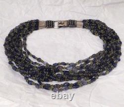 Ancien collier multi rang en argent massif, en pierres d'améthyste et péridot