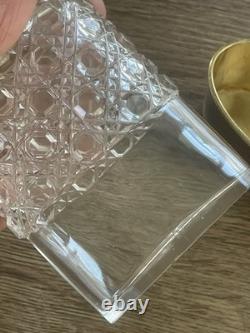 Ancien flasque à alcool en cristal taillé et argent massif minerve