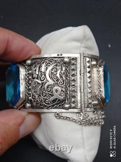 Ancien gros Bracelet manchette Berbère Maghreb en argent massif Poinçonné