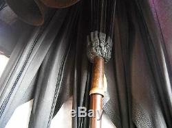 Ancien parapluie pommeau en argent massif décor Louis XVI Umbrella silver