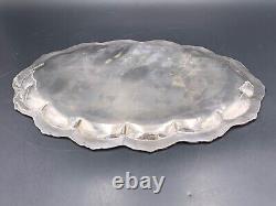 Ancien plat en argent massif Vintage silver dish