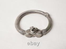 Ancien superbe lourd Bracelet Rajasthan argent massif ethnique tribal XIXe
