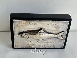 Ancien trophée de pêche sculpture poisson argent massif sterling silver 800