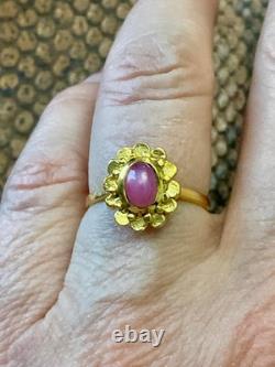 Ancienne Bague Argent Massif Or Véritable Rubis Cabochon Design