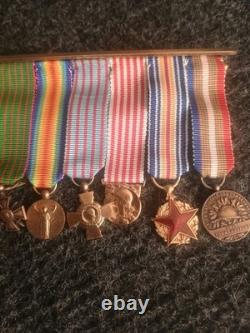 Ancienne Barrette De 8 Réductions Médailles Militaires Avec 2 Argent Massif