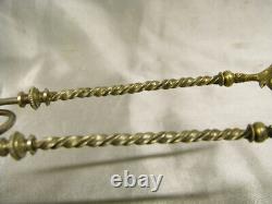 Ancienne Pince A Sucre Argent Massif Cygne Annimal Lion Felin Griffe Tete Aigle
