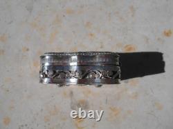 Ancienne boîte argent massif poinçon Lion anglais antique silver box décor coeur