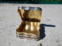 Ancienne boîte argent massif poinçon Lion anglais antique silver box décor coeur