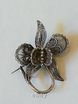 Ancienne broche Fleur en argent massif filigranée