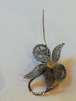 Ancienne broche Fleur en argent massif filigranée