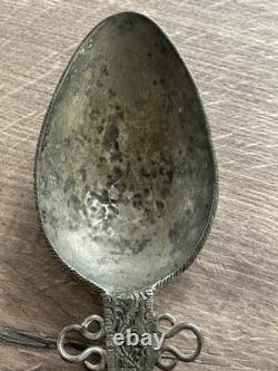 Ancienne épingle à cheveux cuillère en argent massif Tupo Tupu