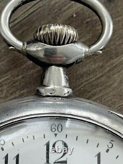 Ancienne montre à gousset Omega en argent massif grand prix 1900