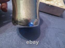 Ancienne petite timbale en argent massif poinçon minerve orfèvre illisible 51 gr