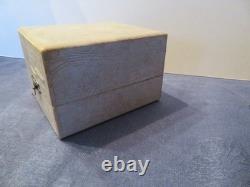 Ancienne petite timbale en argent massif poinçon minerve orfèvre illisible 51 gr