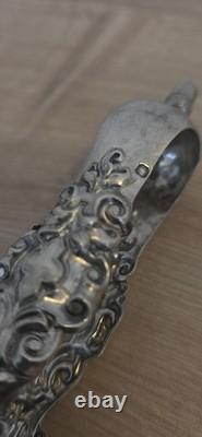 Ancienne pince à glaçons en argent massif poinçonnée style Louis XV Rocaille