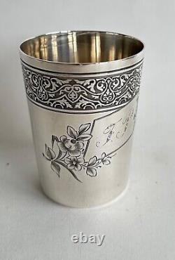 Ancienne timbale argent massif sterling silver décor floral style empire minerve