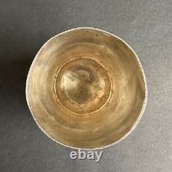 Ancienne timbale décor coquillage argent massif sterling silver minerve XIX°/XX°