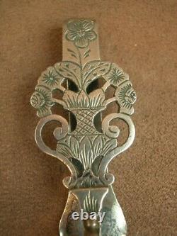 BEAU CROCHET CLAVET DE CHATELAINE ANCIEN EN ARGENT MASSIF XIXe