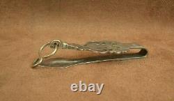 BEAU CROCHET CLAVET DE CHATELAINE ANCIEN EN ARGENT MASSIF XIXe