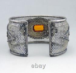 BEL IMPORTANT BRACELET ANCIEN BERBERE EN ARGENT MASSIF et verre cristal taillé