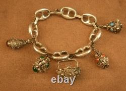 Beau bracelet a breloques ancien en argent massif, maille grain de café