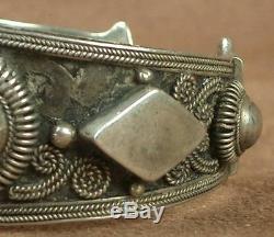 Bel Important Bracelet Manchette Ancien En Argent Massif Chine Indochine