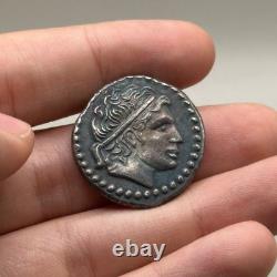 Belle Pièce Ancienne Romaine Grecque En Argent Massif En Bon Etat