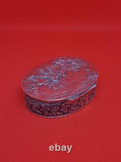 Belle ancienne boîte en argent massif scène de fête Poinçon Austro hongrois