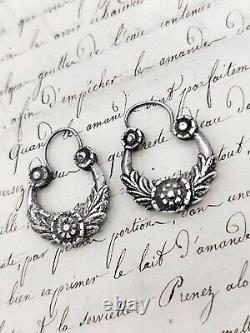 Boucles d'oreilles dormeuses anciennes en Argent massif