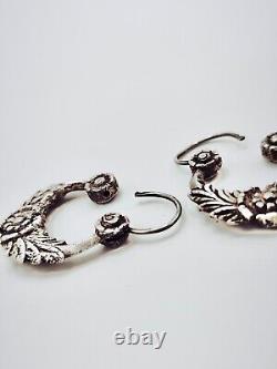 Boucles d'oreilles dormeuses anciennes en Argent massif