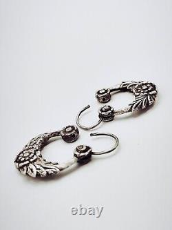 Boucles d'oreilles dormeuses anciennes en Argent massif