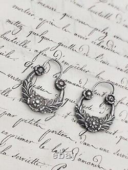 Boucles d'oreilles dormeuses anciennes en Argent massif