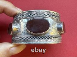 Bracelet ancien Jouvert Manchette ouvragé gravé Argent Massif cabochon cornaline