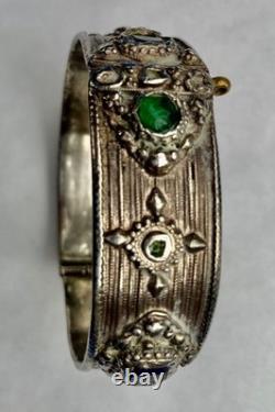 Bracelet ancien en argent a charnière ethnique, Berbère, Kabyle