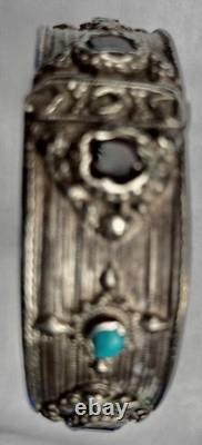 Bracelet ancien en argent a charnière ethnique, Berbère, Kabyle