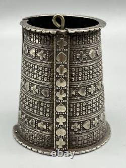 Bracelet ancien en argent massif, mode ancienne 157 grammes Sindhi Pakistan 1950