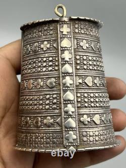 Bracelet ancien en argent massif, mode ancienne 157 grammes Sindhi Pakistan 1950