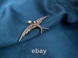 Broche ancien hirondelle oiseau perle blanche travail francais argent 800