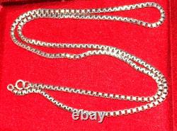 Chaine Ancienne en Argent Massif poids 48,51 gr / Longueur 80 cm