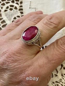 ENORME RUBIS VÉRITABLE, ARGENT MASSIF, Remarquable BAGUE ANCIENNE