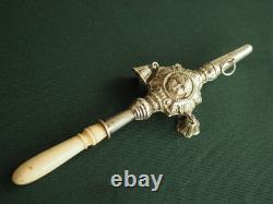Hochet Siffleur Ancien Argent Massif Antique Silver Rattle Cherub