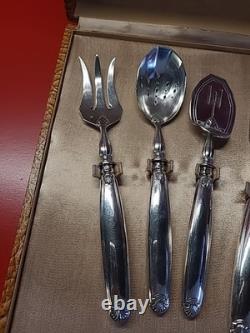 Magnifique ancien service à mignardises argent massif minerve