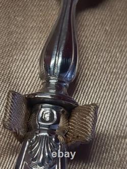 Magnifique ancien service à mignardises argent massif minerve