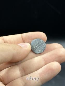 Magnifique pièce romaine ancienne en argent massif très rare avec image roi