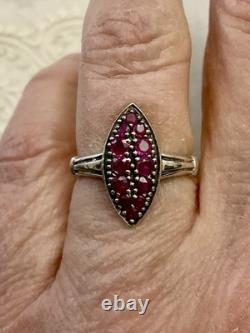 Marquise Véritable Rubis Splendide Bague Ancienne En Argent Massif